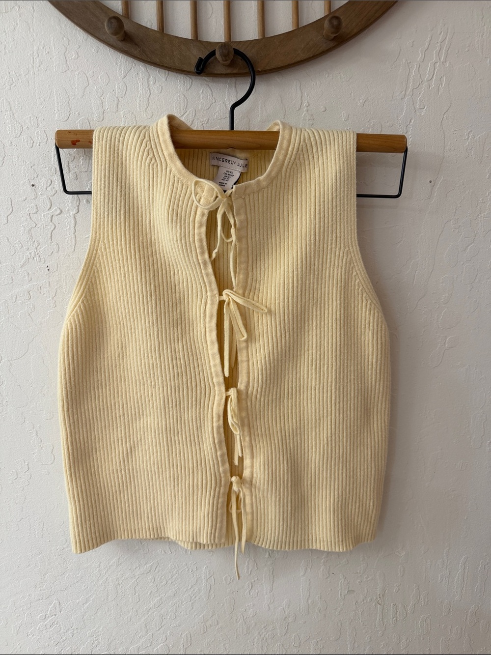 Sincerely Jules Butter Yellow Cream Soft Knit Stretch Tie Chest Vest Sweater XS - Picture 1 of 3
